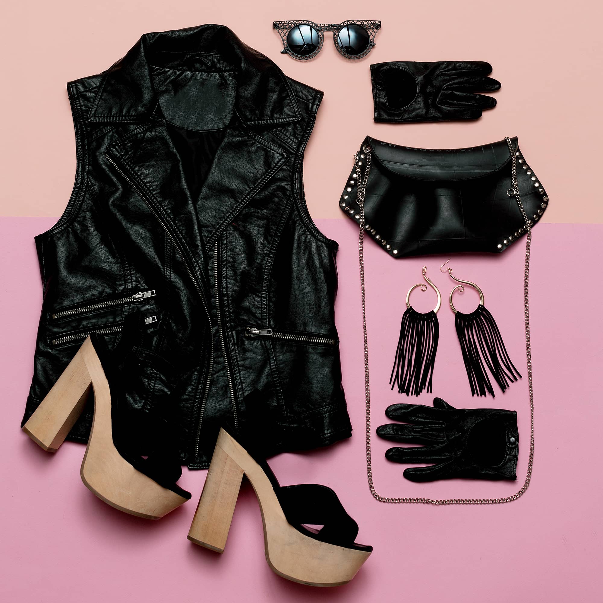 Incorporating Colorful Accessories into Neutral Outfits